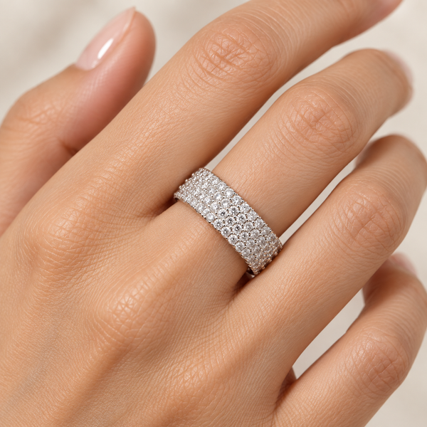 Anillo 925 borde zirconias