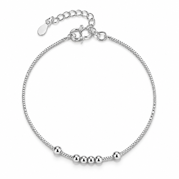 Pulsera 925 en detalle sobre fondo blanco